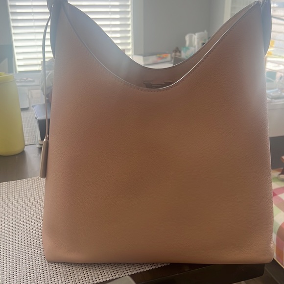 Lois Vuitton shoulder bag - Picture 8 of 12